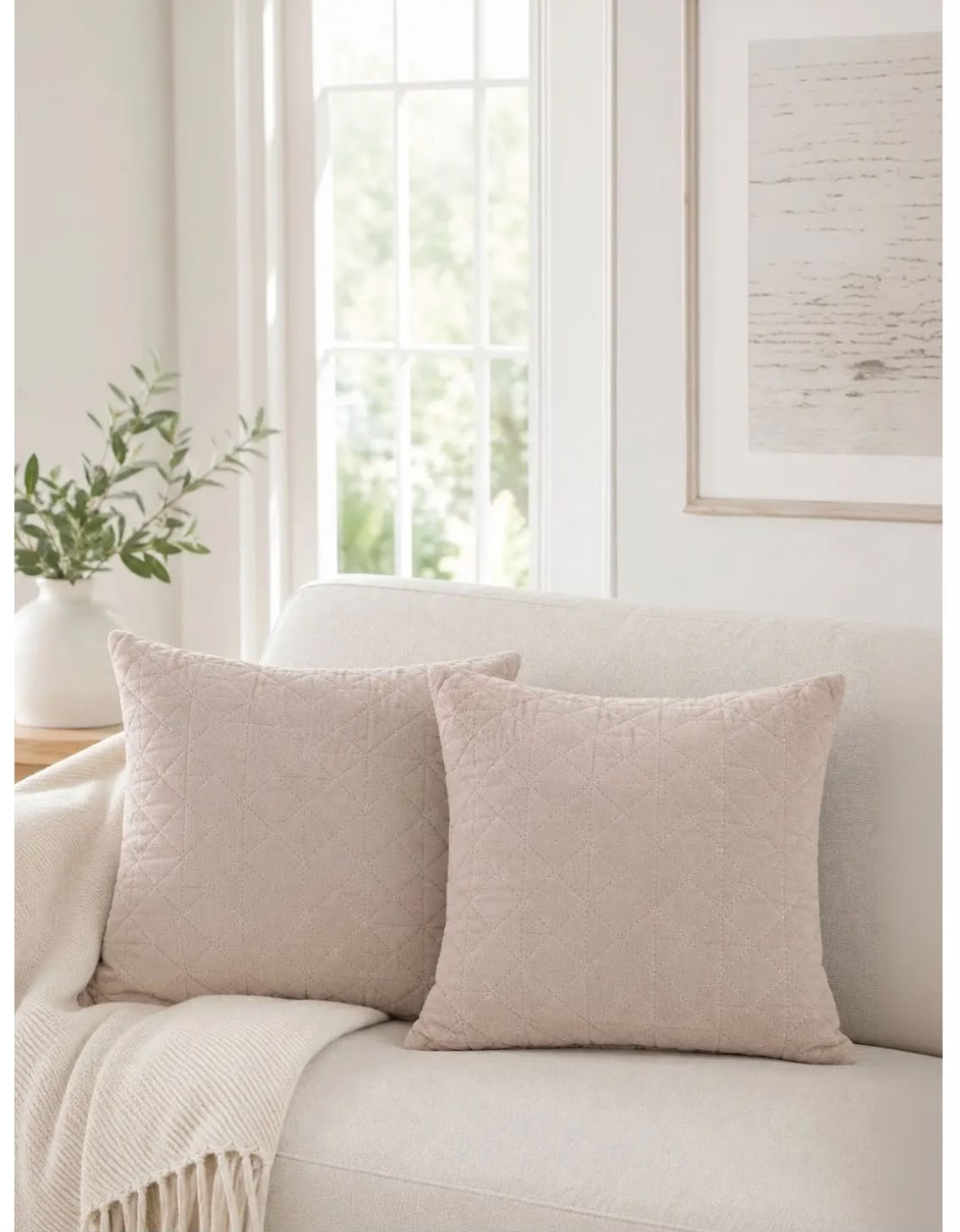 Sterling Crest Cushion Cover