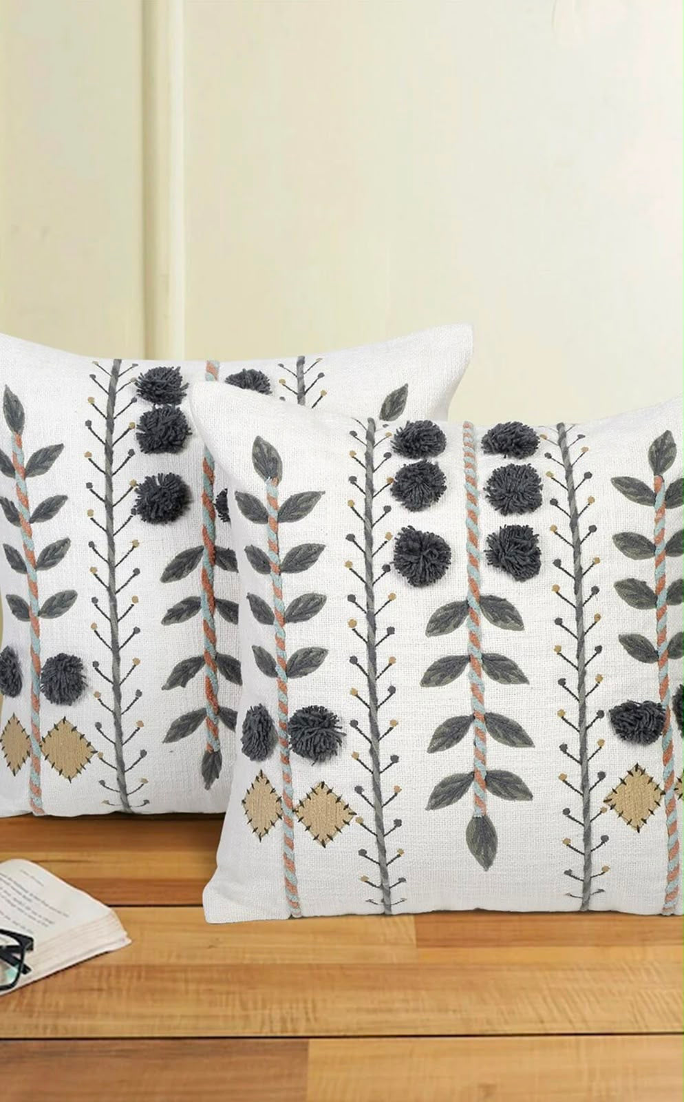 Oakberry Cushion Cover