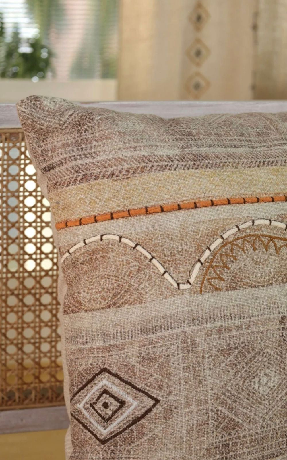 Kyra Loom Cushion Cover