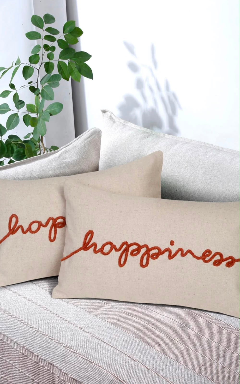 Amoura Cushion Cover Set