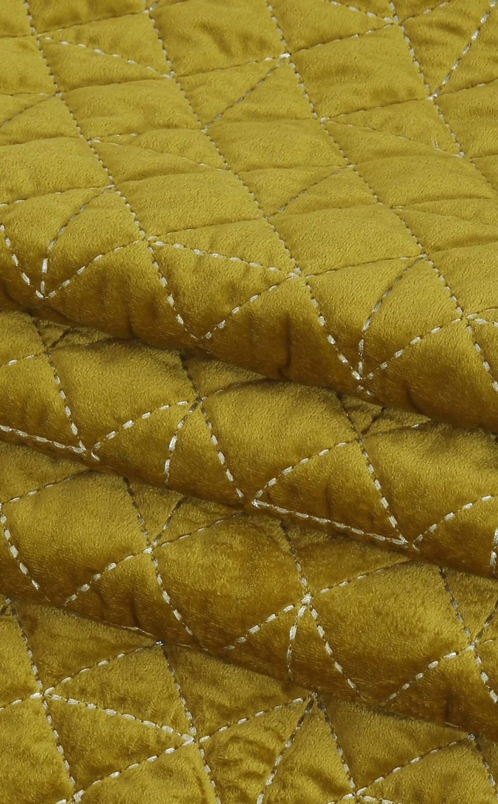 Elaia Table Runner