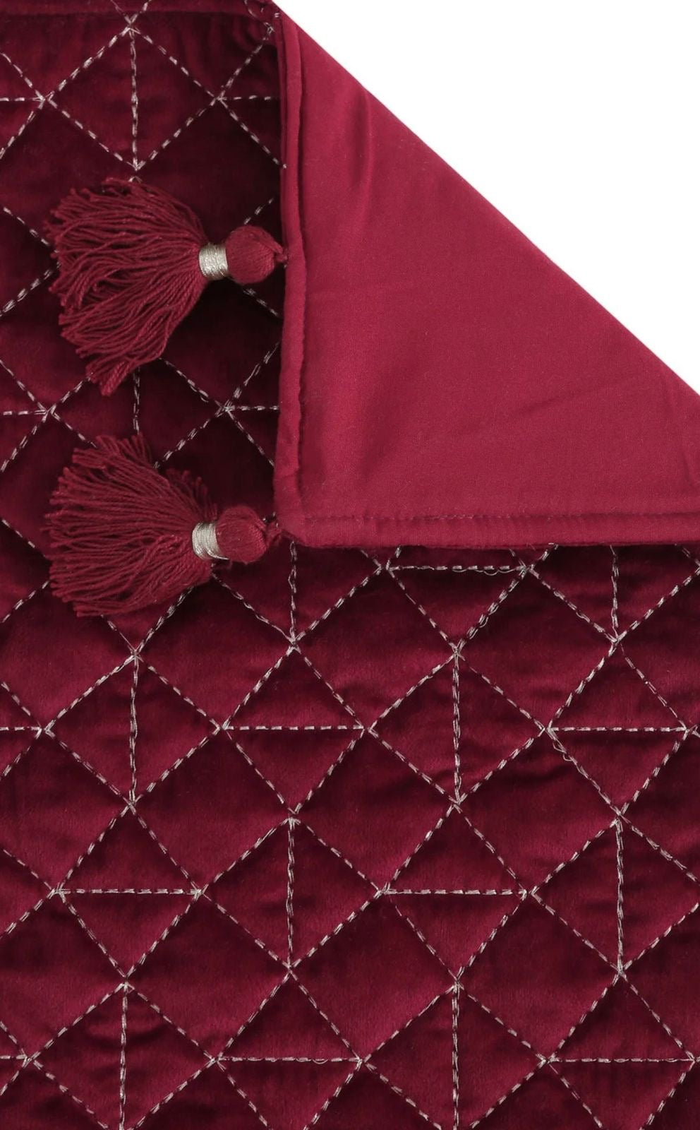 Ares Table Runner