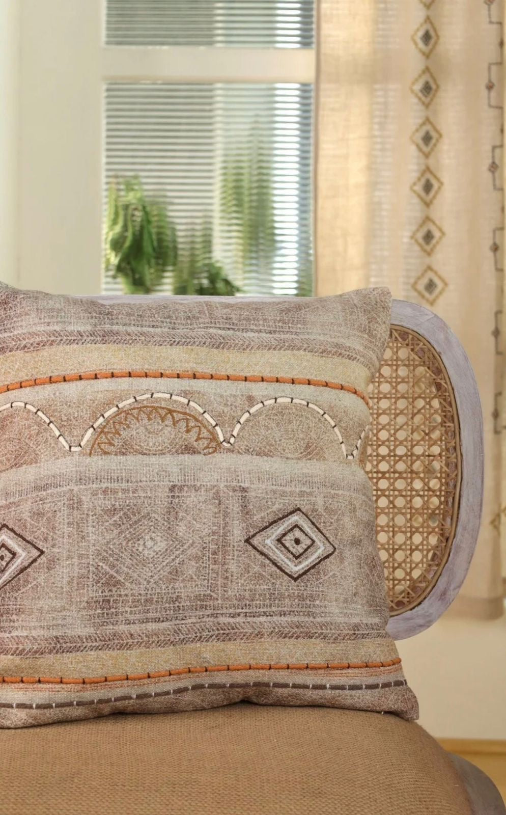 Kyra Loom Cushion Cover