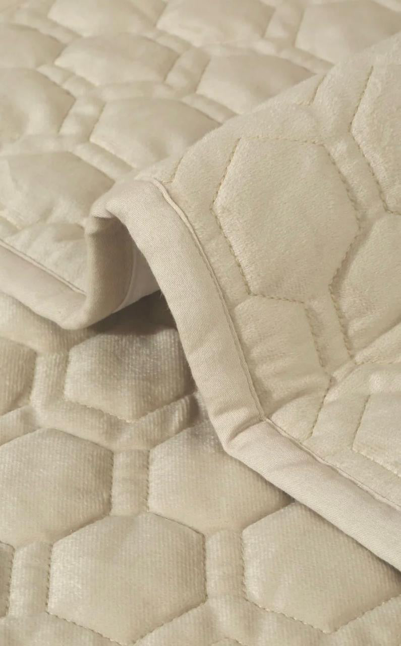 Velvette Sofa Cover