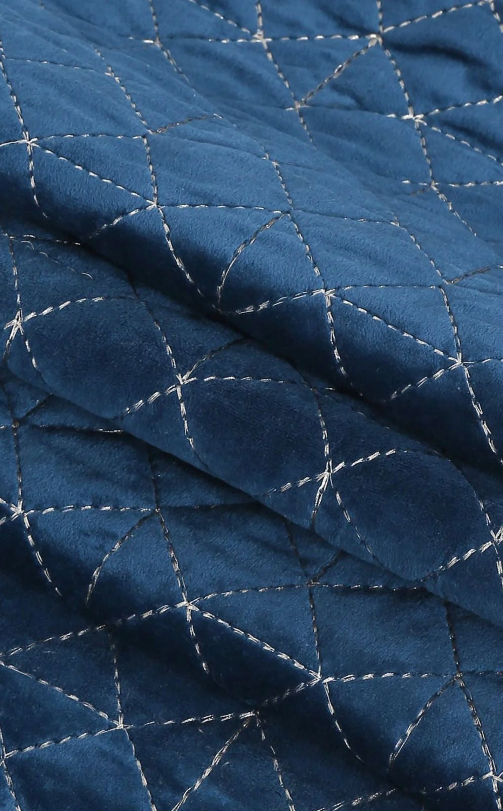 Kyanos Table Runner