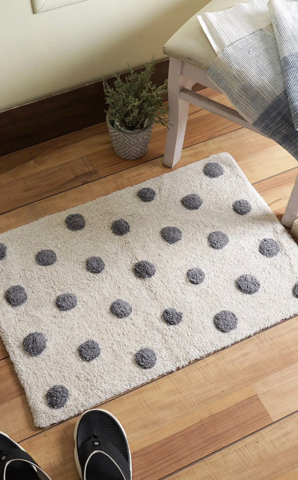 Dove Bath Rug