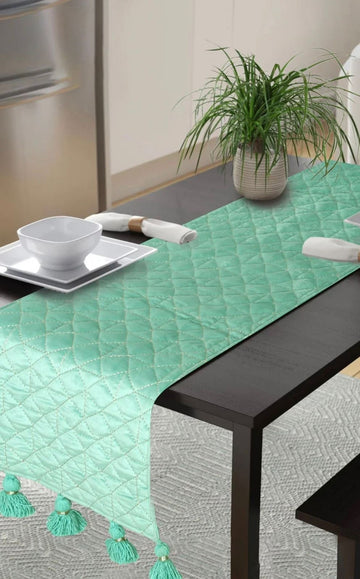 Physis Table Runner