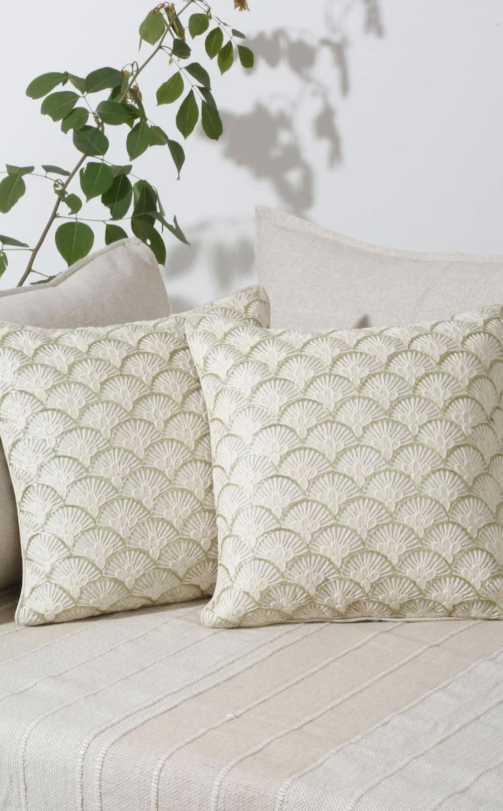 Dione Cushion Cover