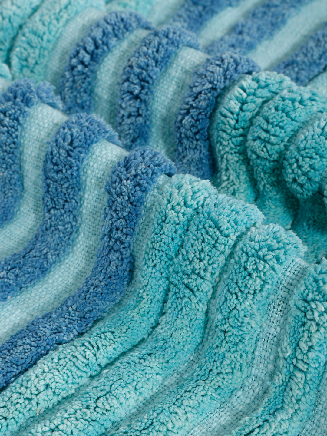 Sunrise Sea Blue Tufted Cotton Throw Blanket