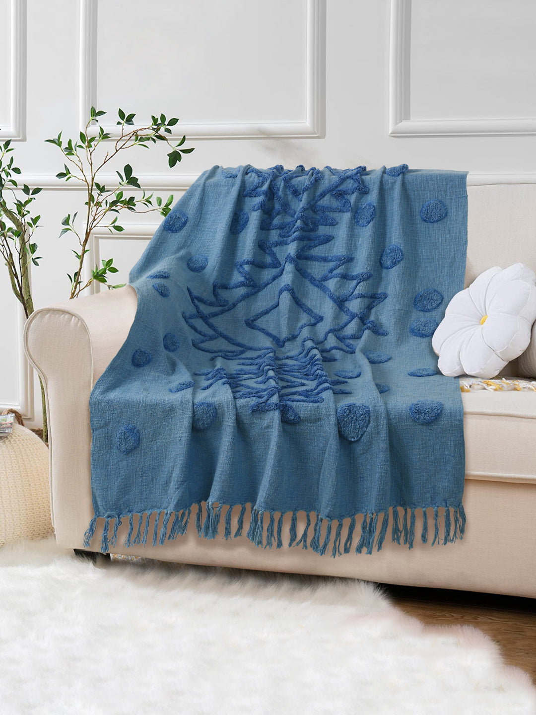 AZTEC Cotton Tufted Throw blanket