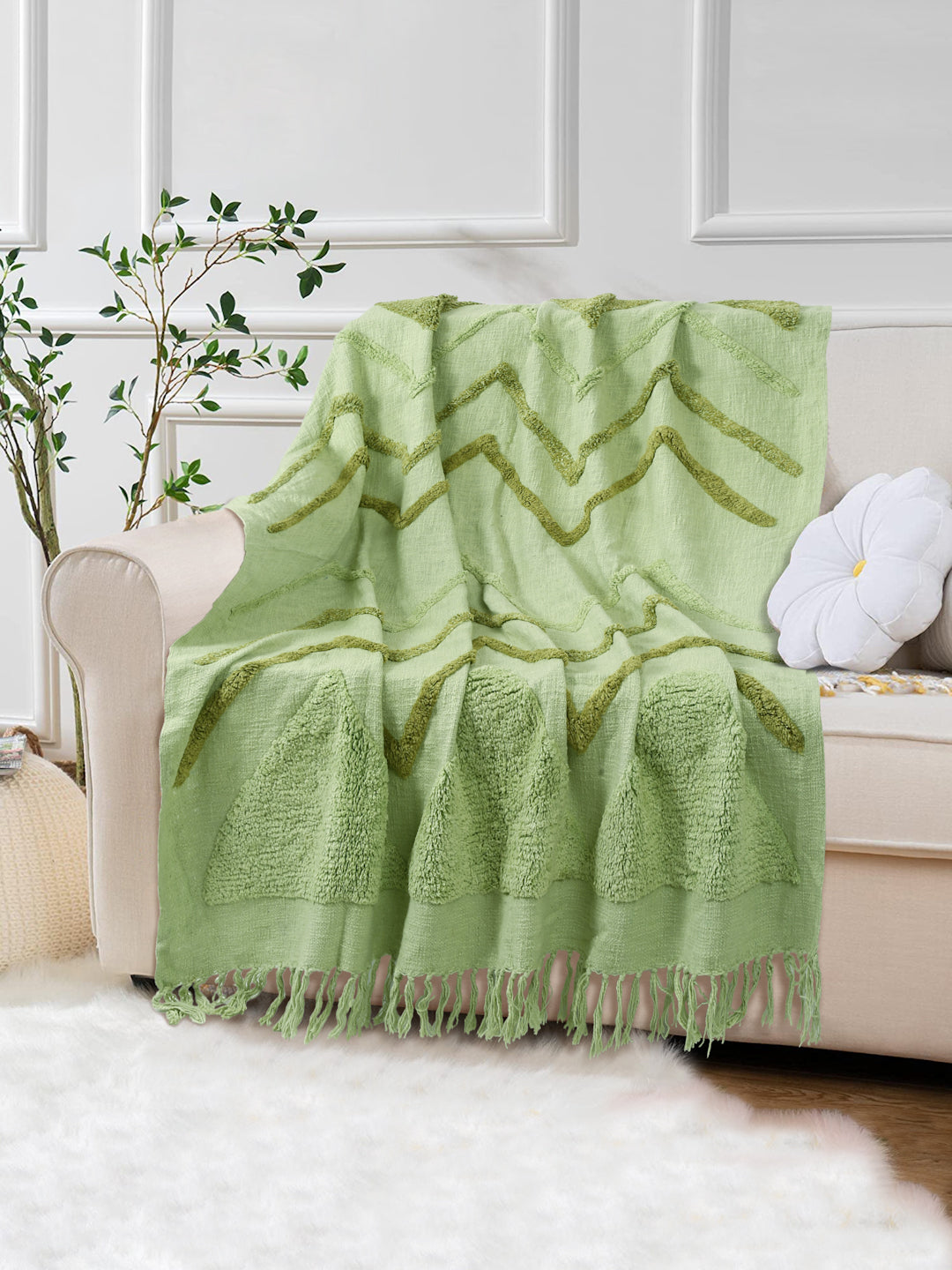 Decorative Tufted Throw Blanket