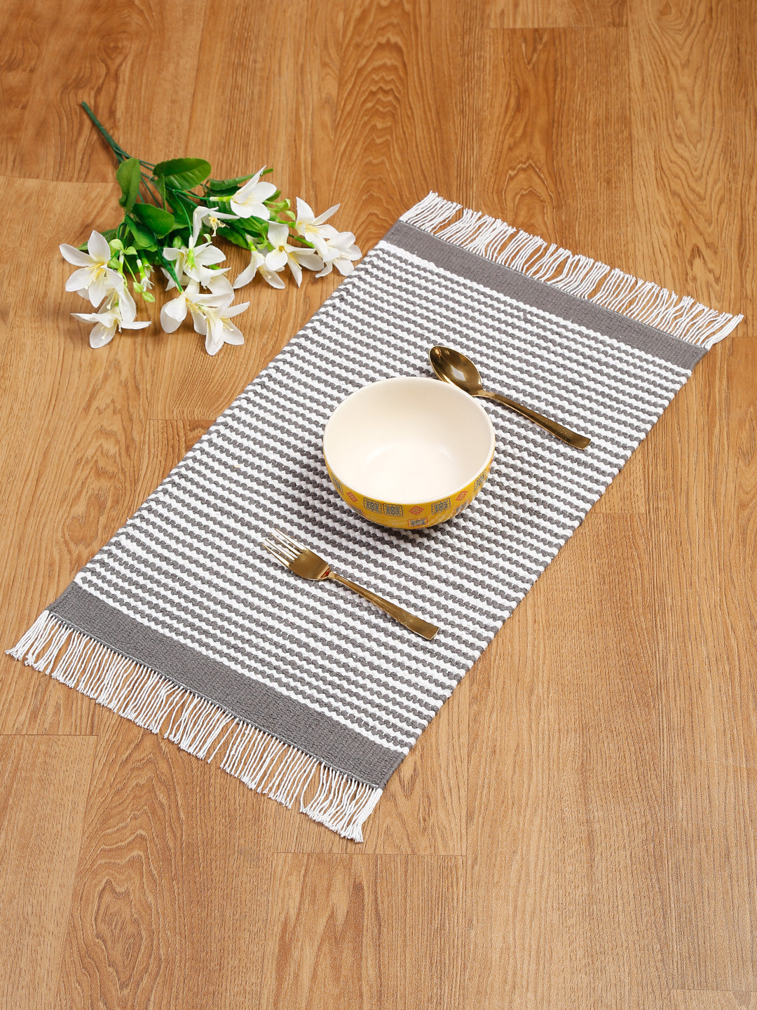 Set of 6 Cotton Woven Placemats