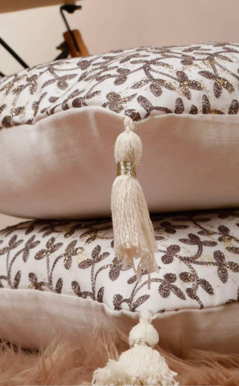 Willowcrest Cushion Cover