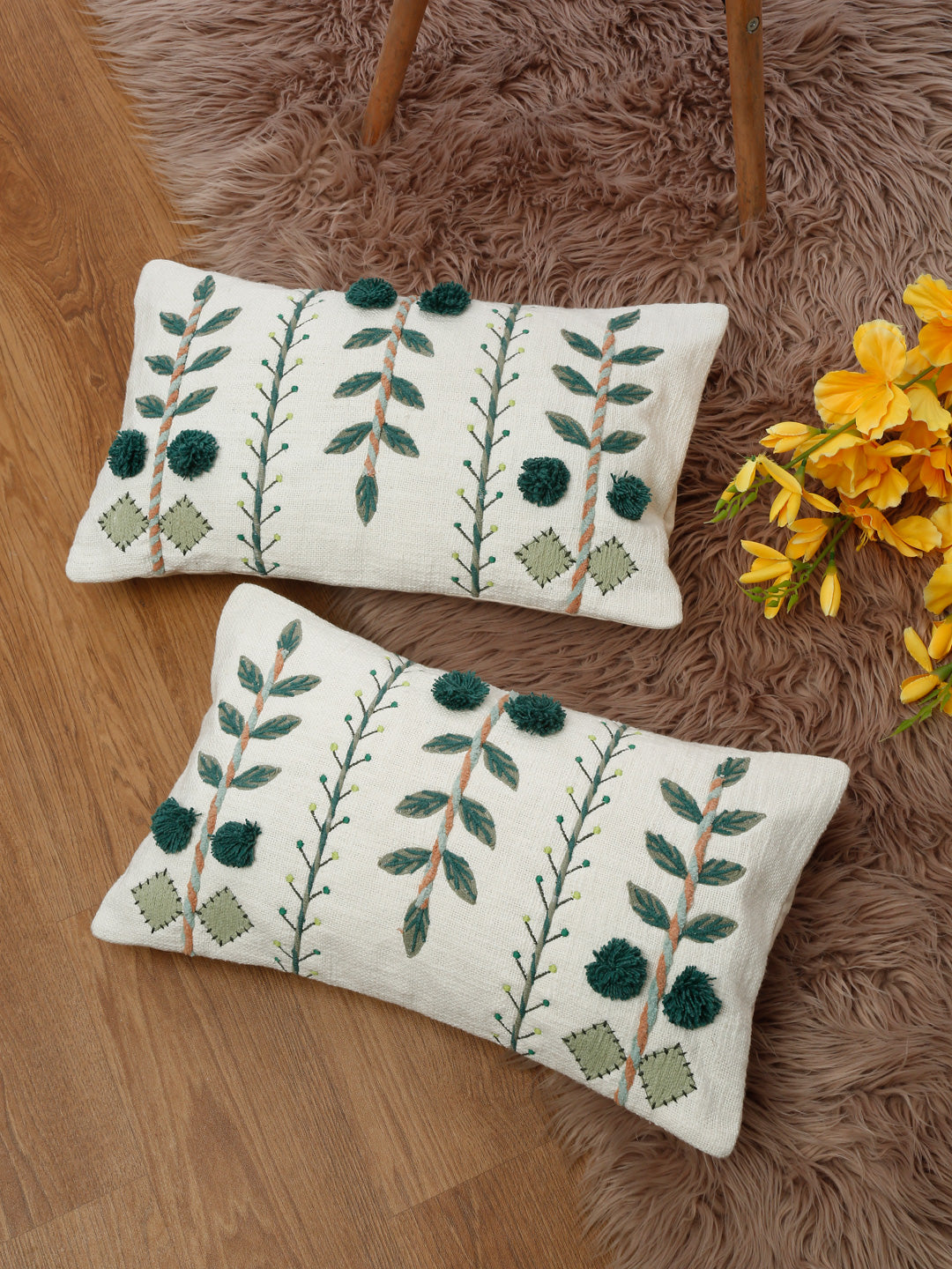 Vireo Emb Cushion Cover