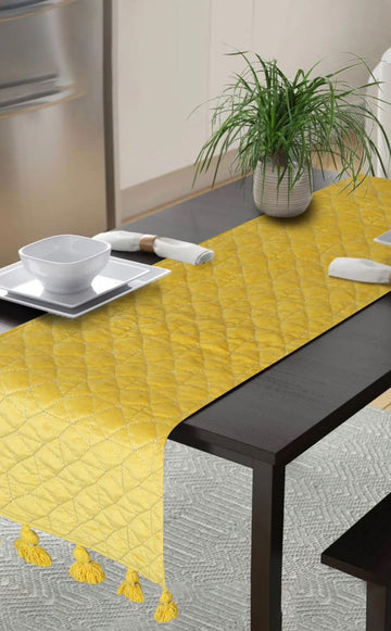 Cressa Table Runner