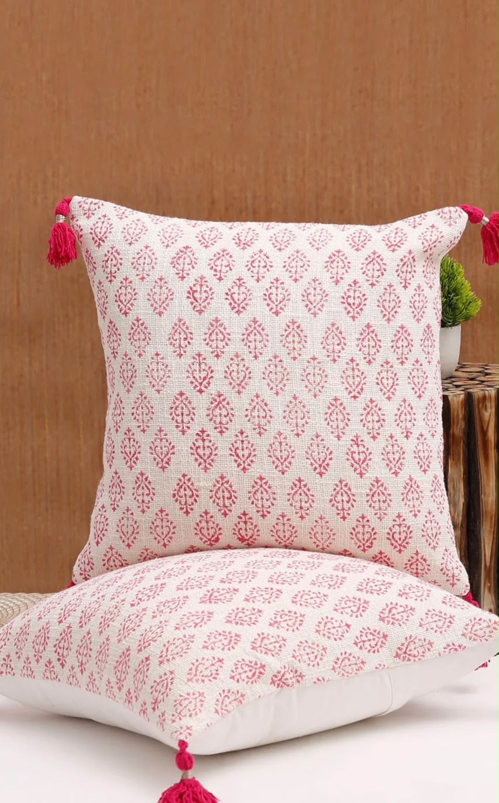 Korinna Cushion Cover