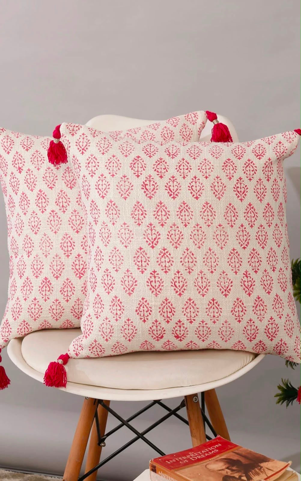 Korinna Cushion Cover