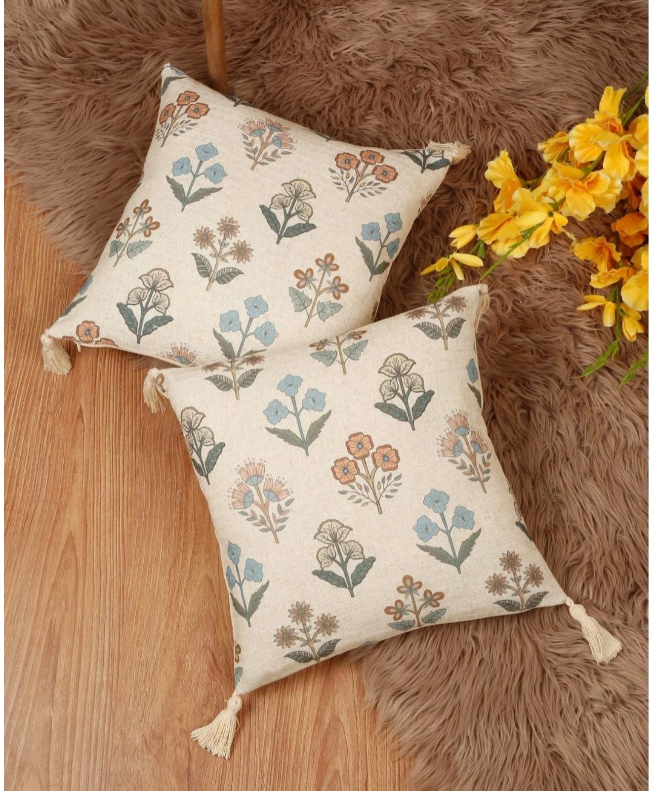 Waratah Bloom Cushion Cover