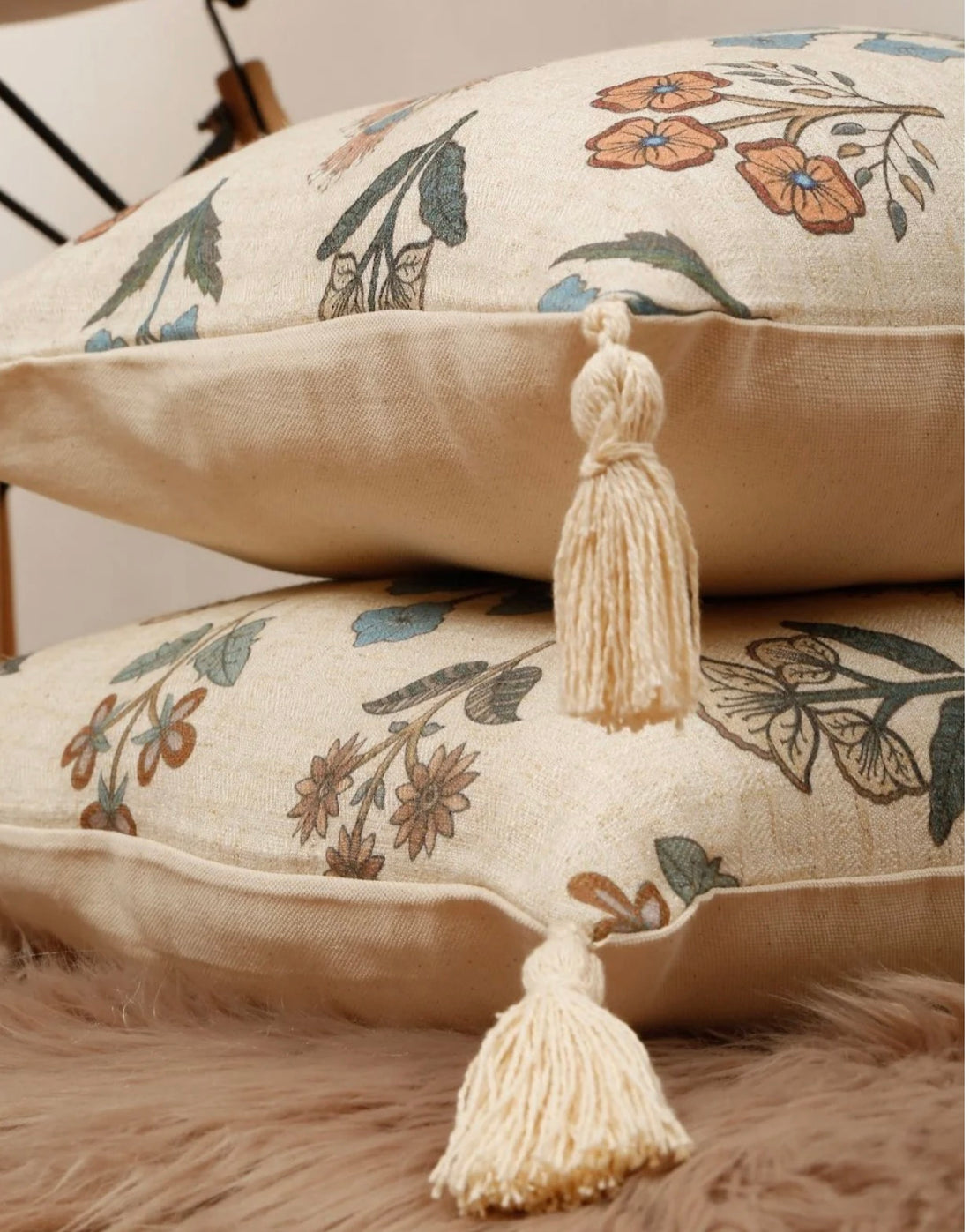 Waratah Bloom Cushion Cover