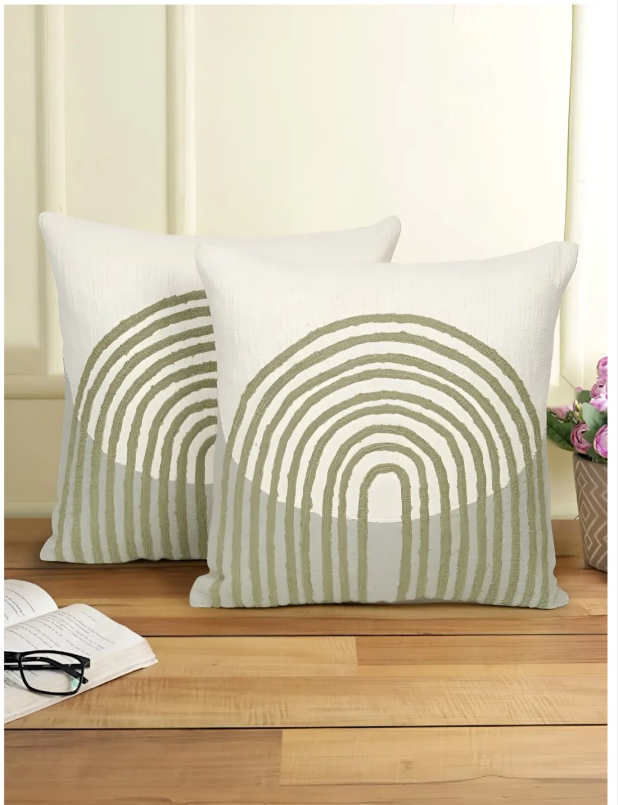 Orient Crest Cushion Cover