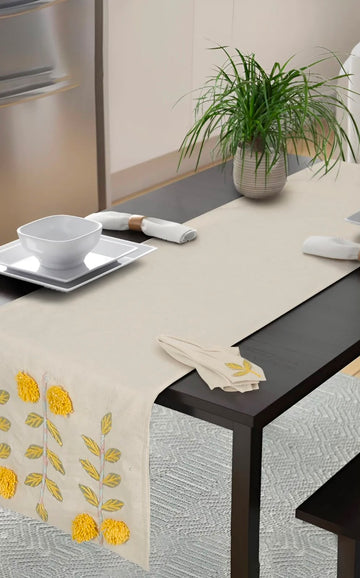 Sunbloom Table Runner