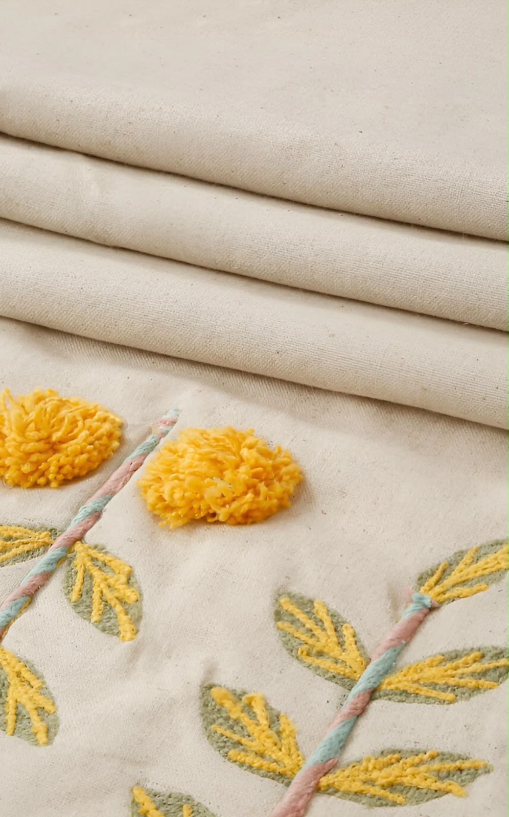 Sunbloom Table Runner