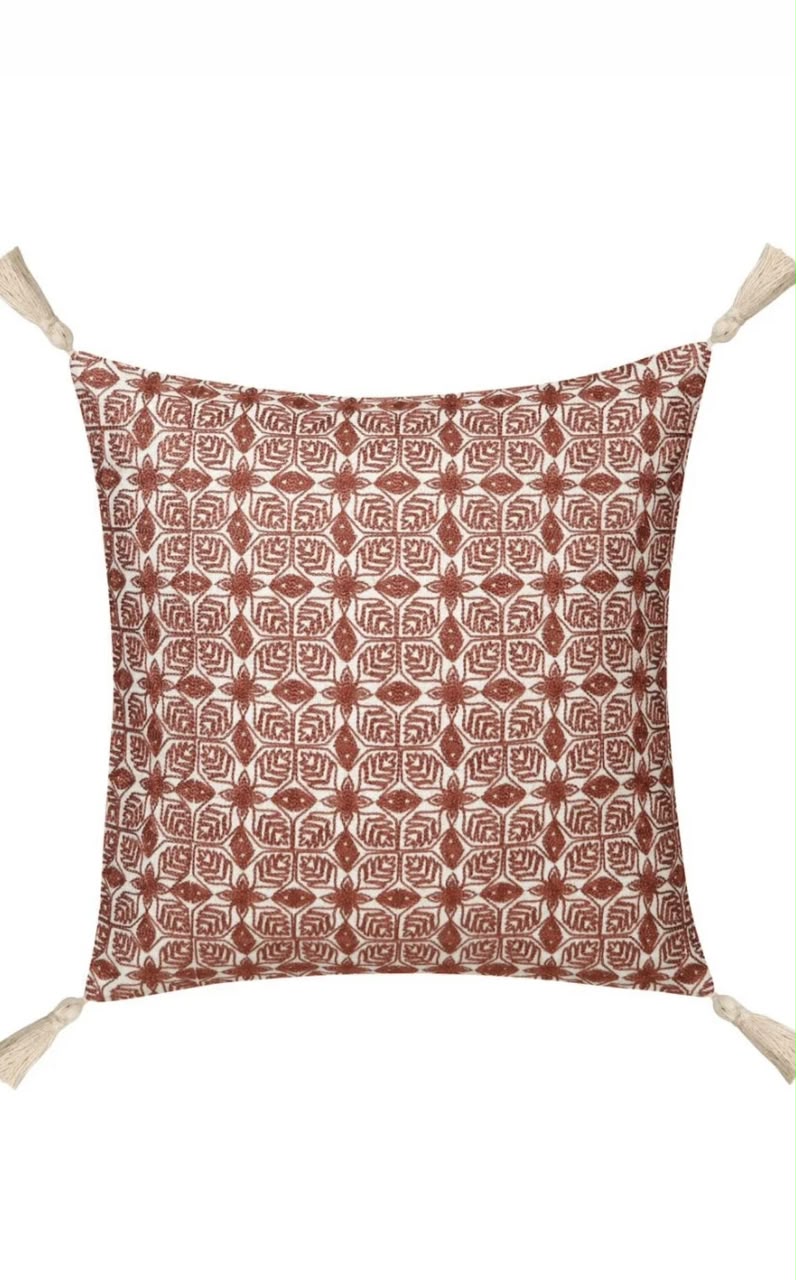 Mariglen Floral Cushion Cover