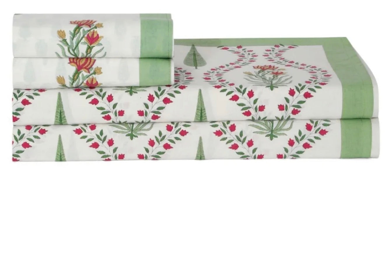 Daphne Floral Bedsheet