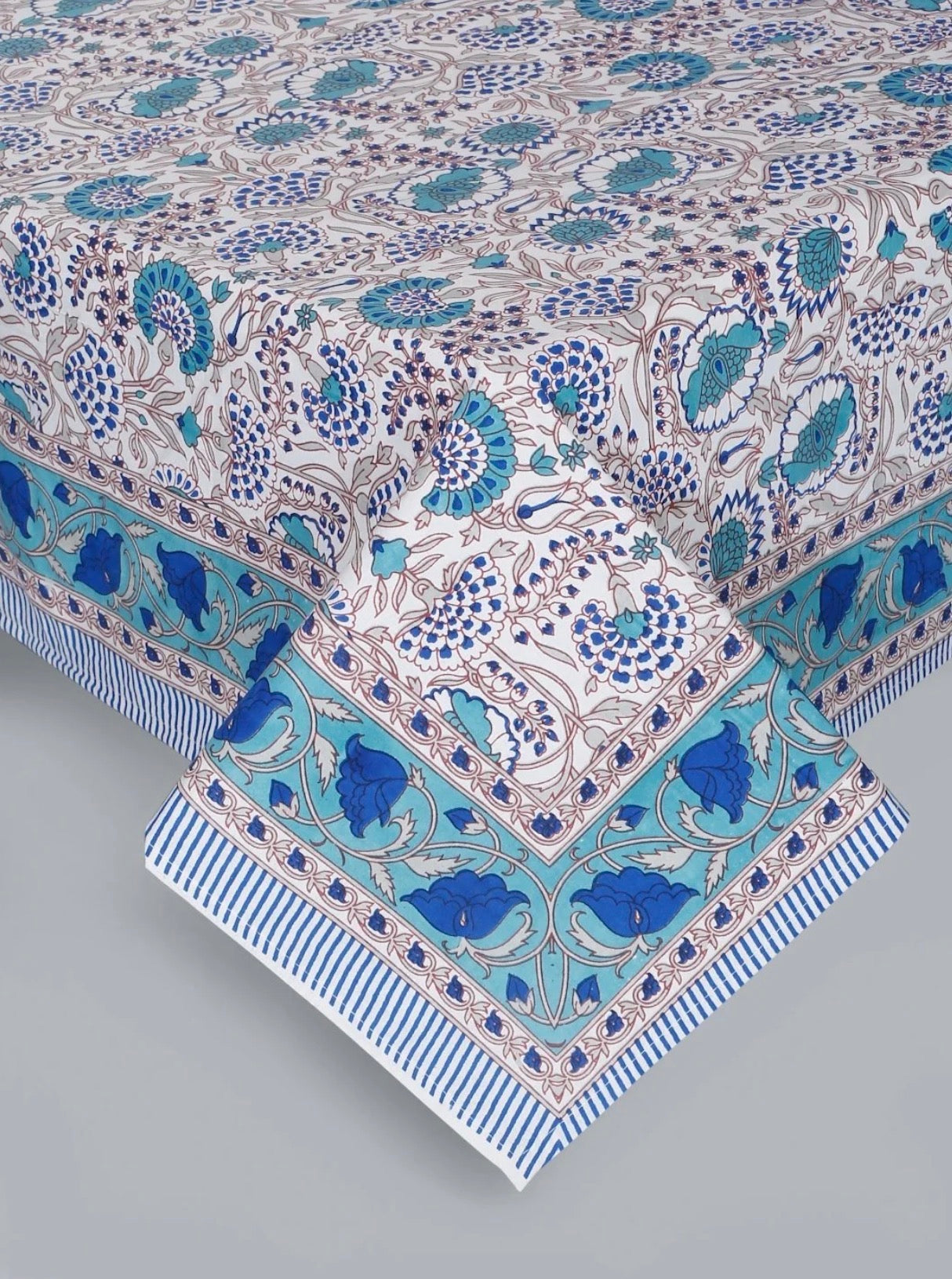 Zephyra Floral Bedsheet