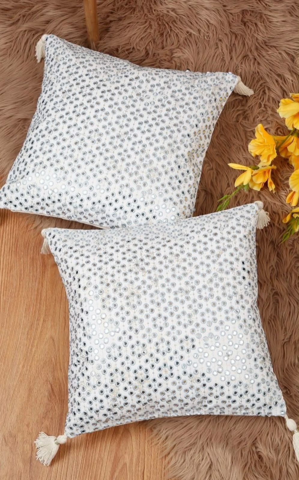 Izara Cushion Cover