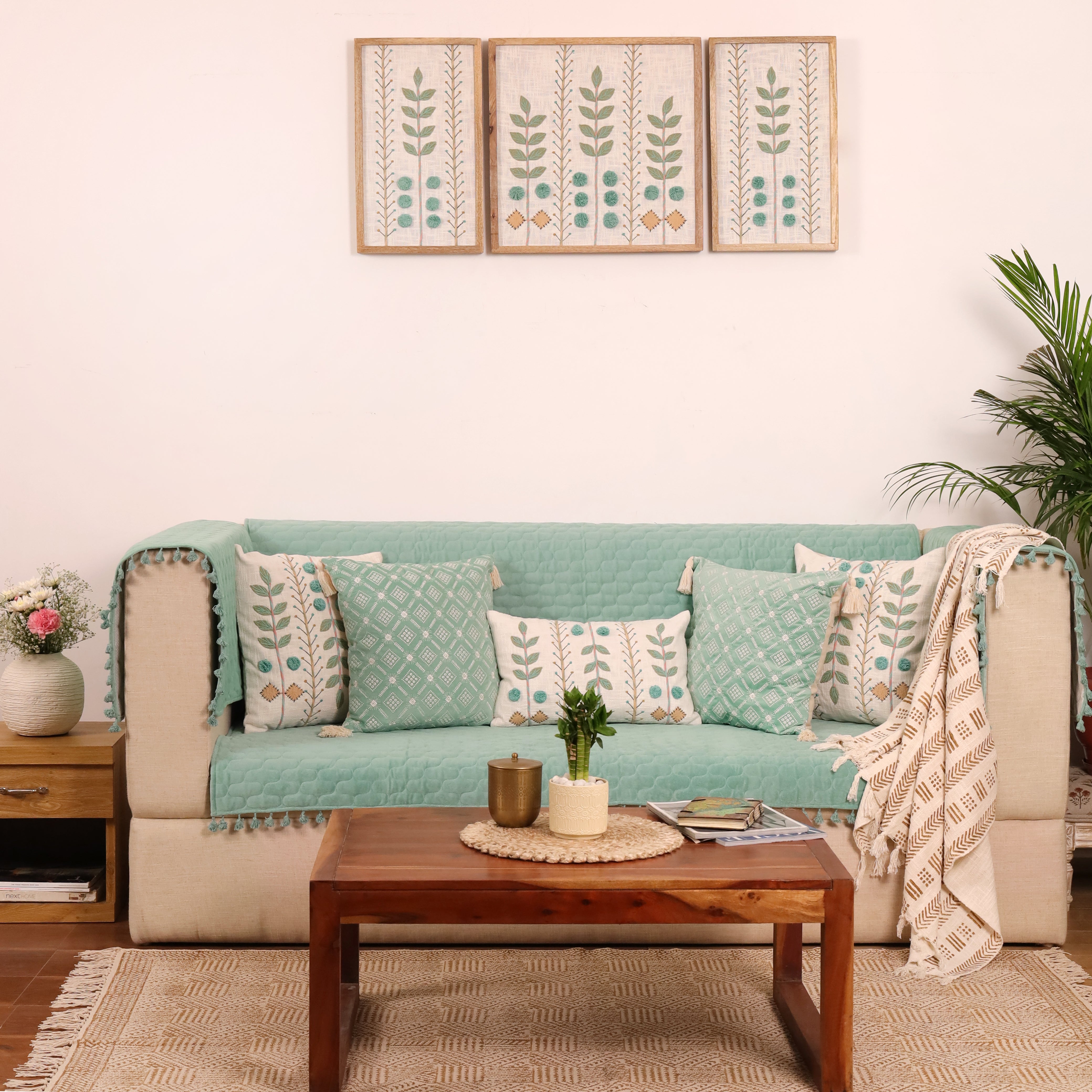 Aquarelle Gathered Living Room Setup