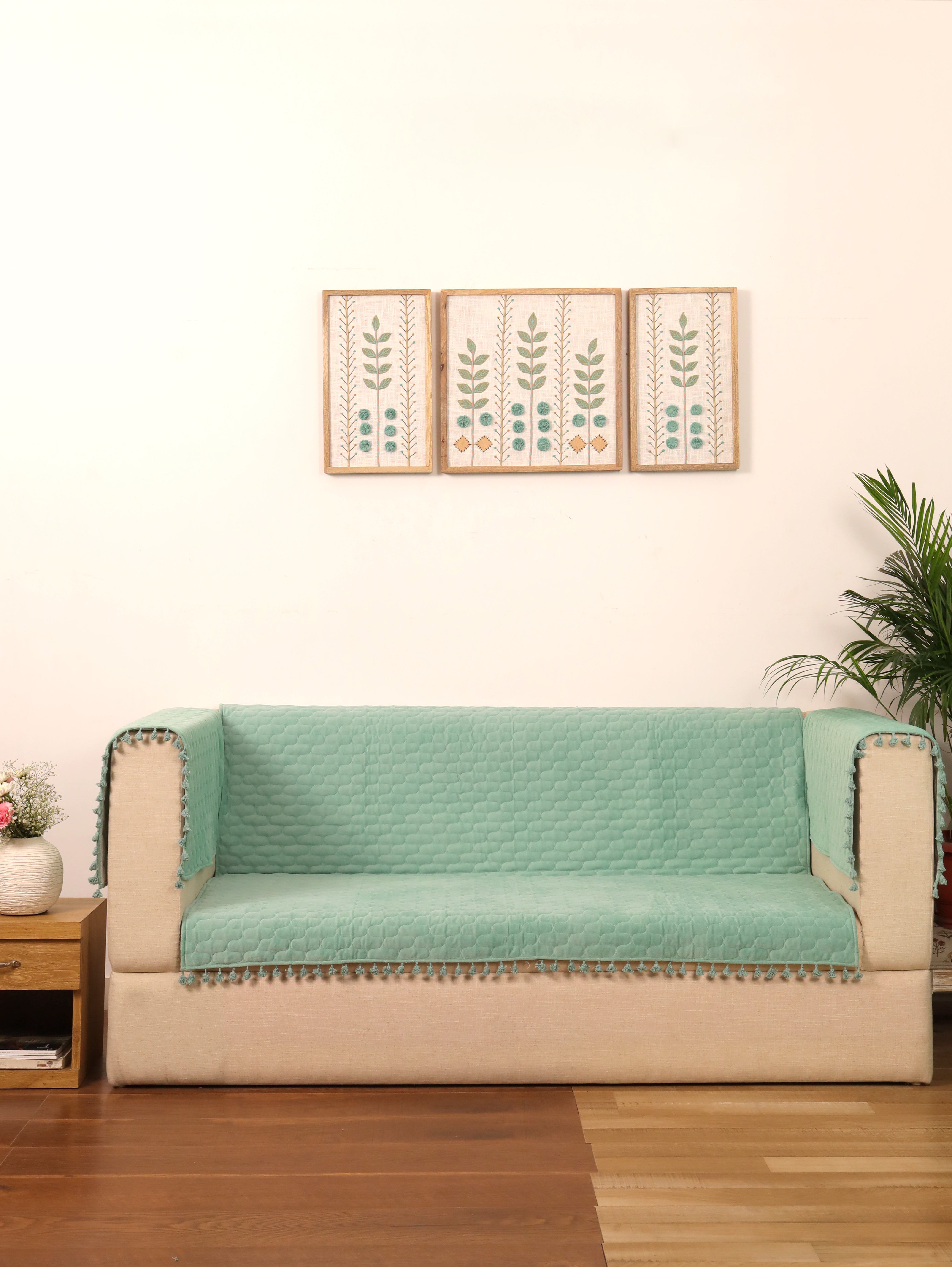 Aquarelle Gathered Living Room Setup