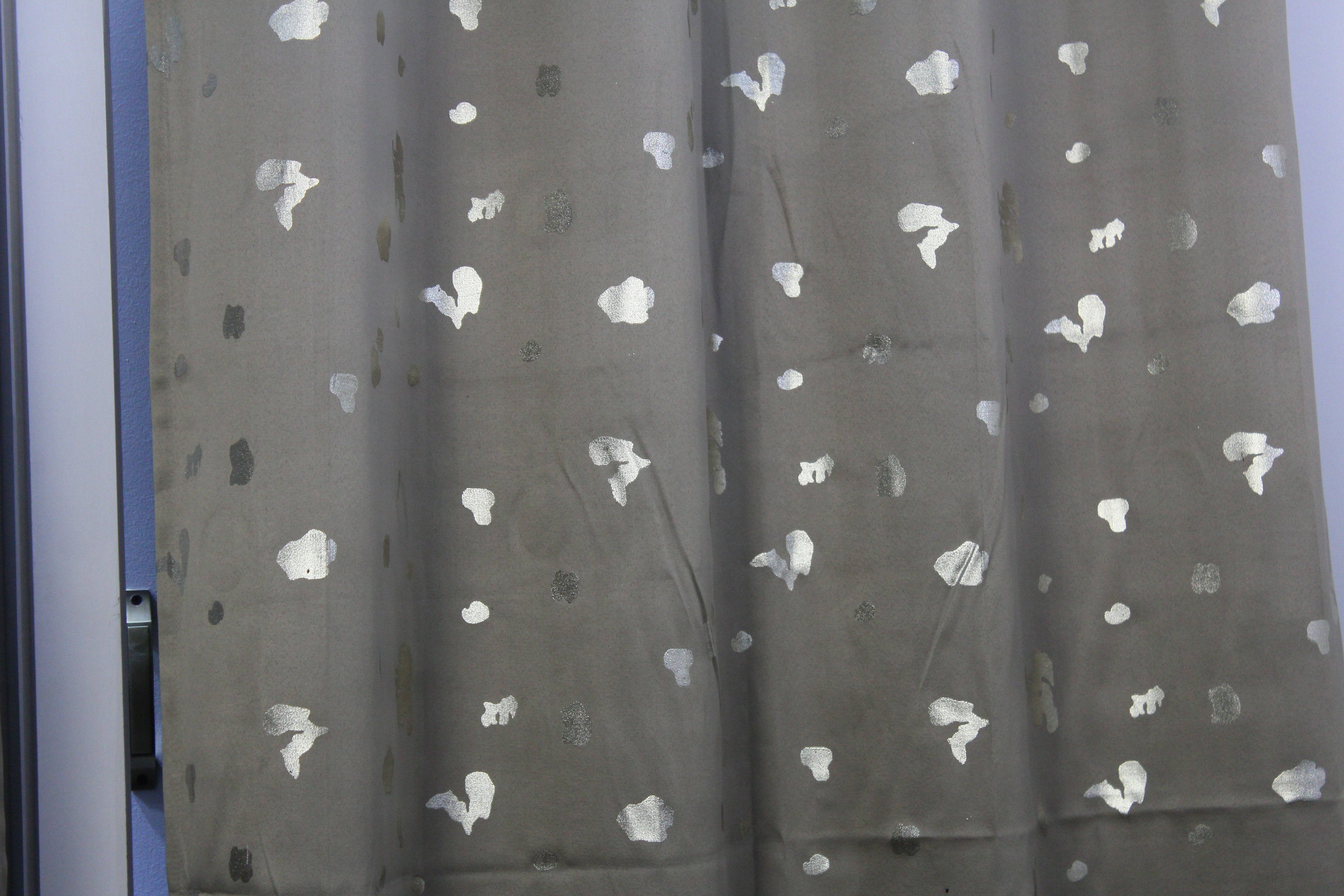 Pebblure Gleam Blackout Curtain