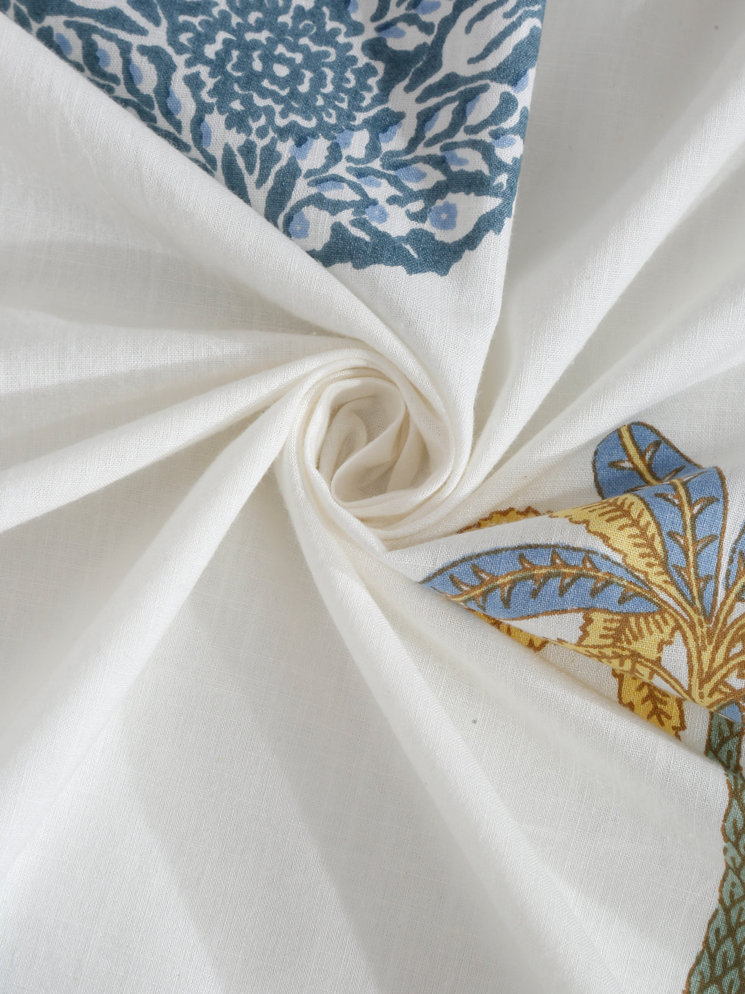Palmora Printed Bedsheet