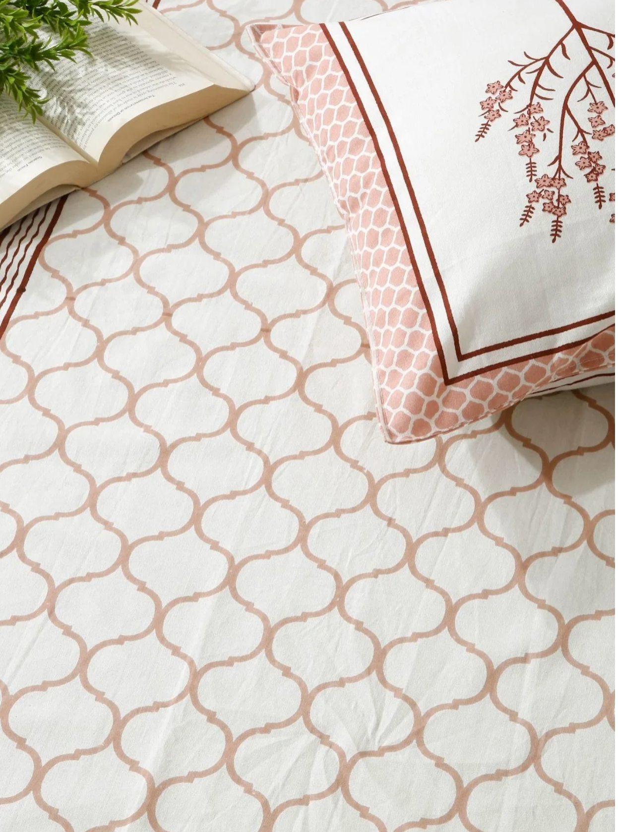 Elysia Bloom Bedsheet