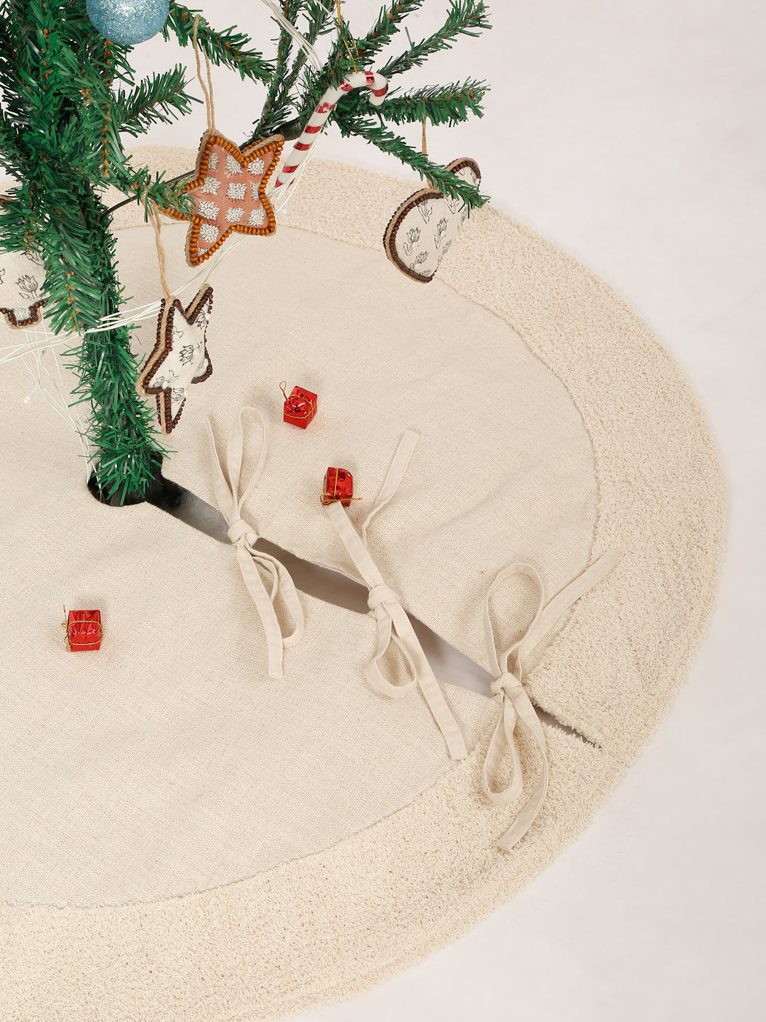 Solid cotton linen Christmas tree skirt