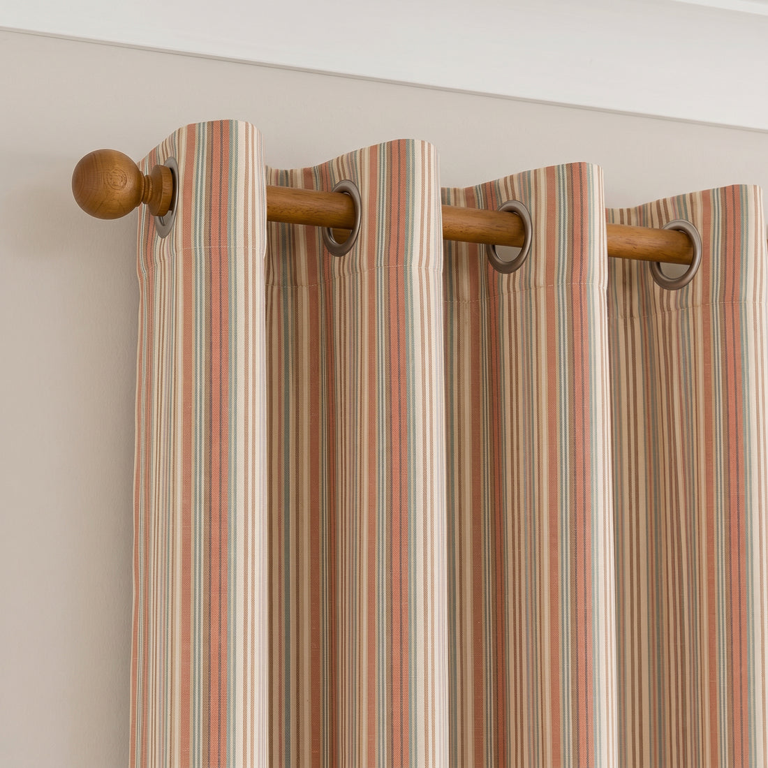 Serra Striped Curtain