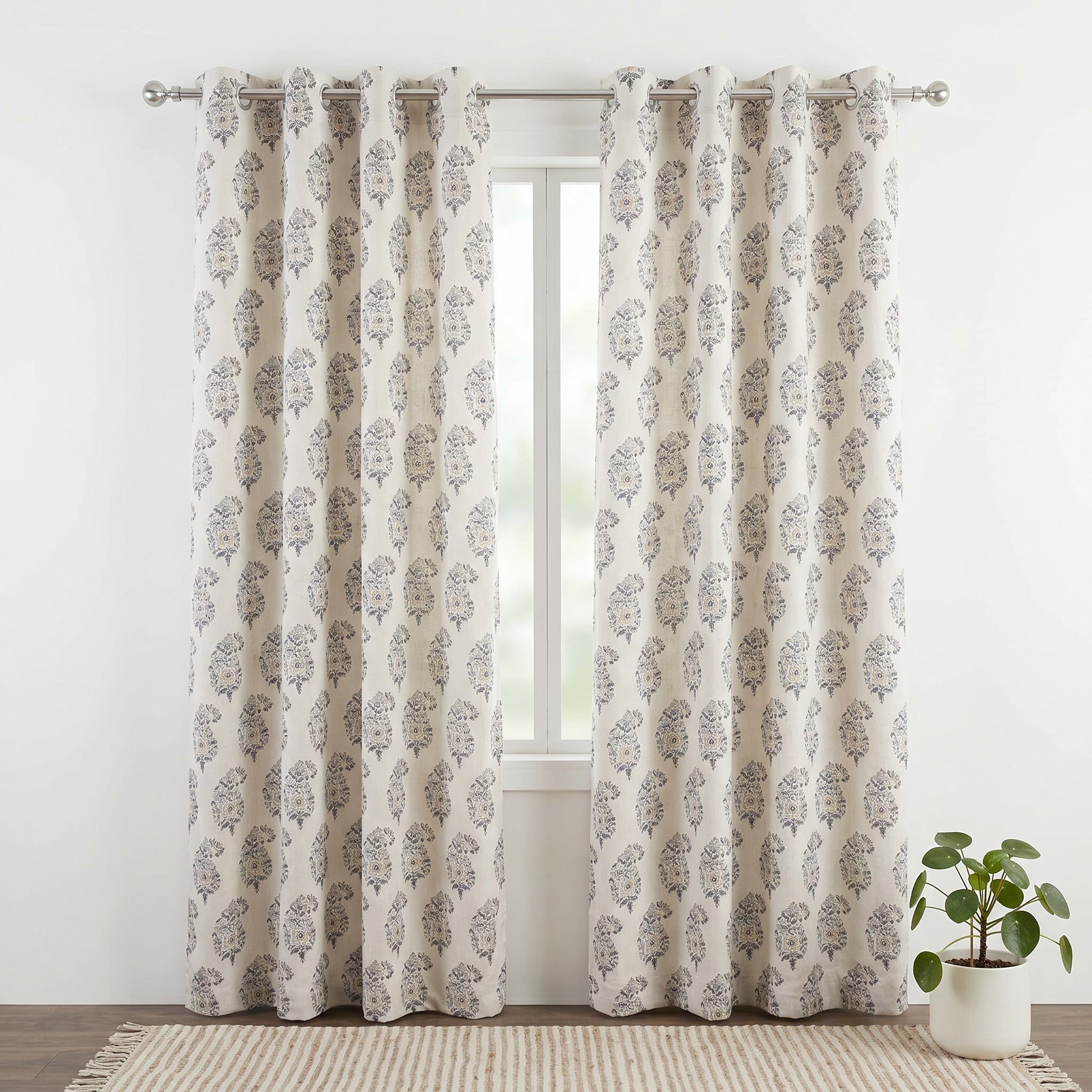 Noirva Floral Linen Blend Curtain