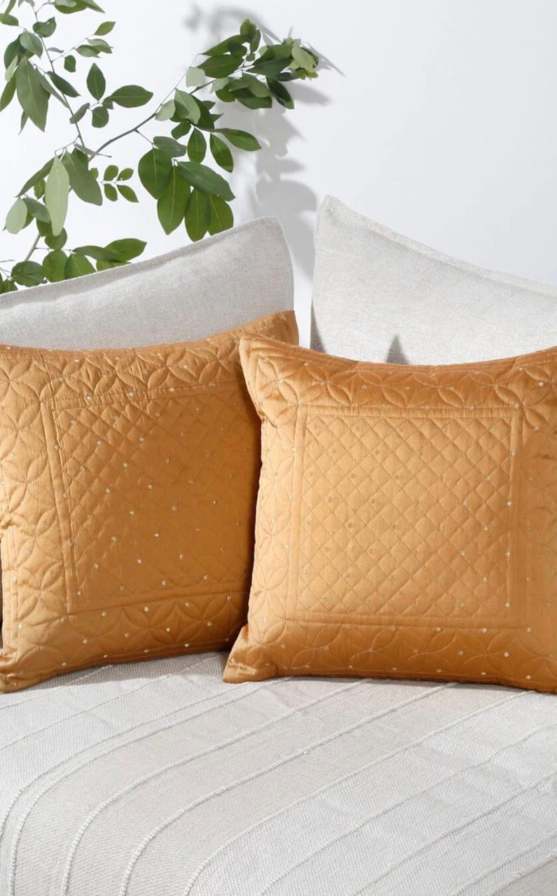 Amberloom Cushion Cover