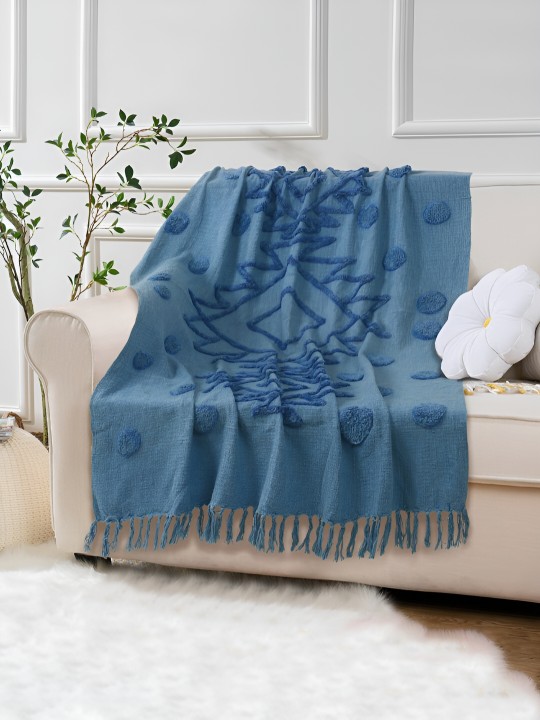 Blue Tufted Cotton Throw Blanket
