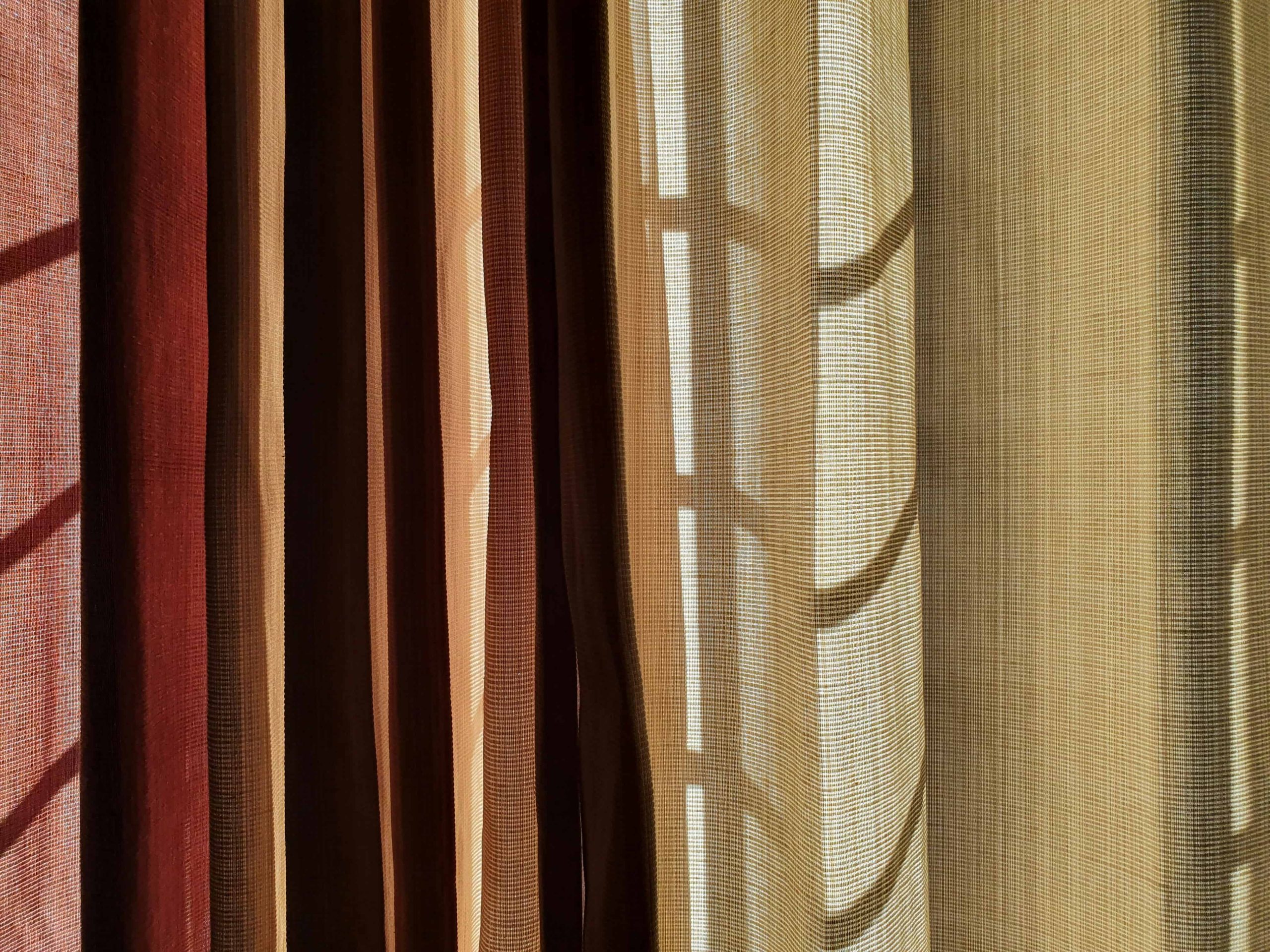 Top 5 B2B Curtain Manufacturers in India: A Comparison